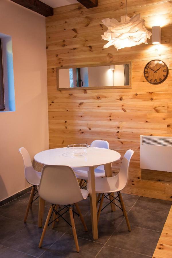 Wood Inn Žabljak 外观 照片