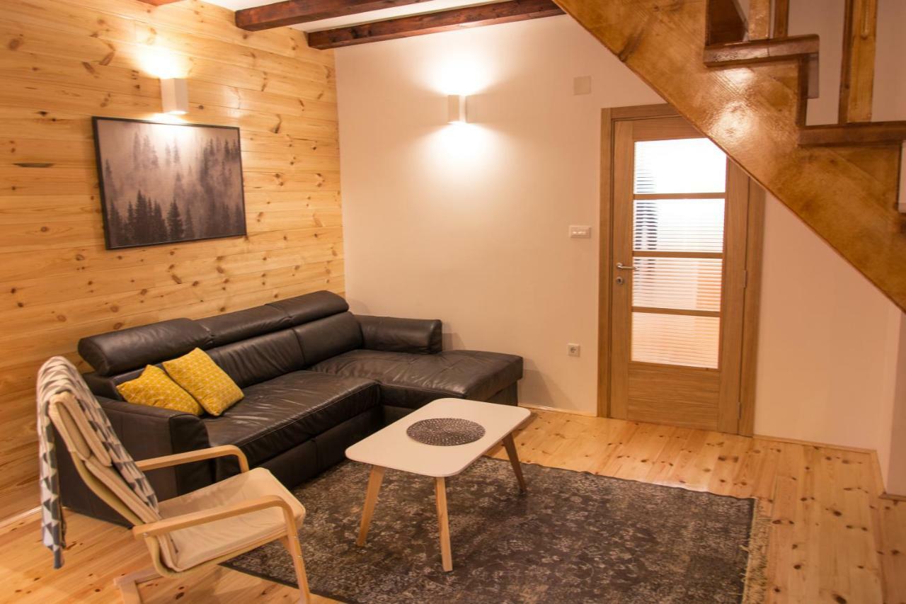 Wood Inn Žabljak 外观 照片
